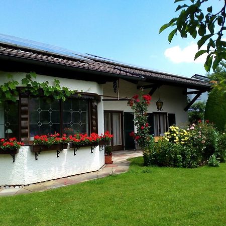 Haus Huber Apartamento Übersee Exterior foto